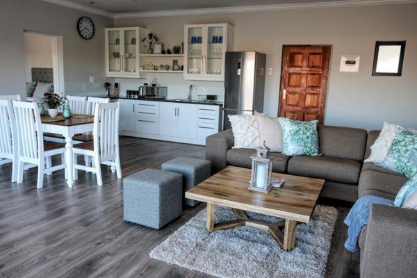 Clarens Escape Apartment Bagian luar foto